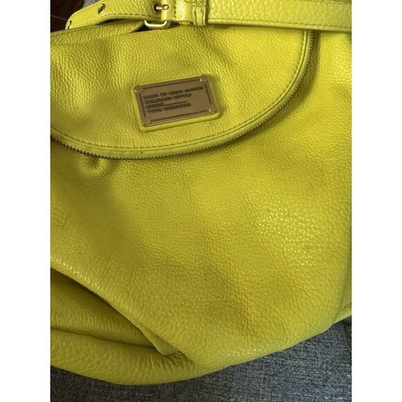 marc by marc jacobs classic q natasha crossbody purse neon yellow used - Picture 7 of 11